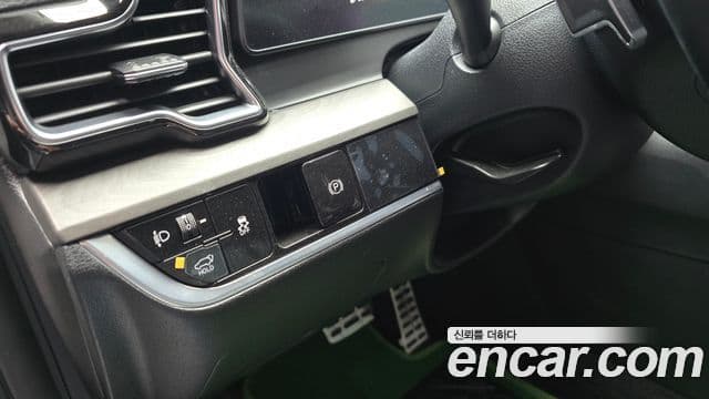 Kia Sportage 2023 — Şəkil 14/20