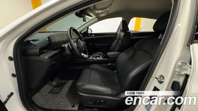 Kia K5 2024 — Şəkil 10/20