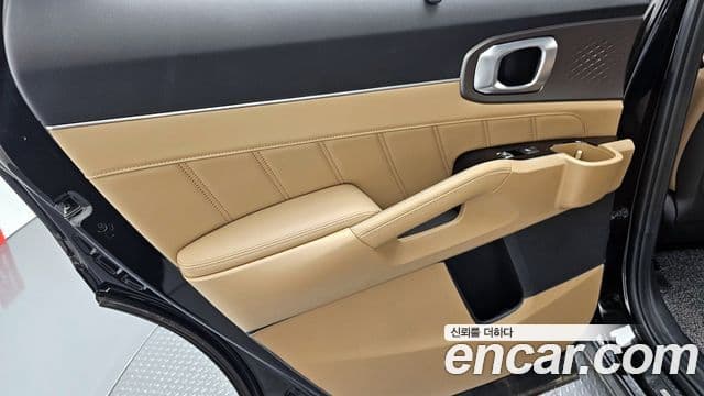 Kia Sorento 2024 — Photo 10/35