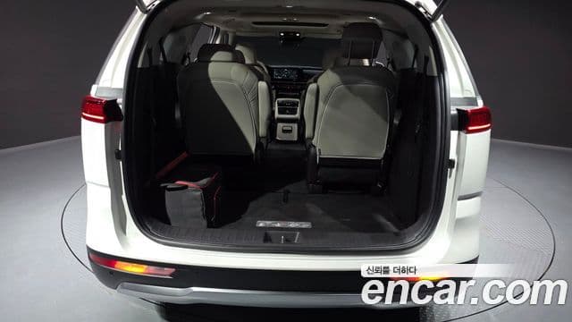 Kia Carnival 2021 — Фото 20/20