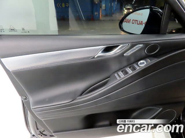 Genesis Electrified G80 2023 — ფოტო 13/20
