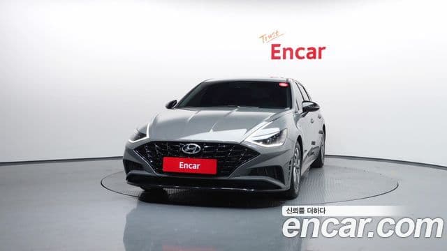 Hyundai Sonata 2022 — ფოტო 2/20