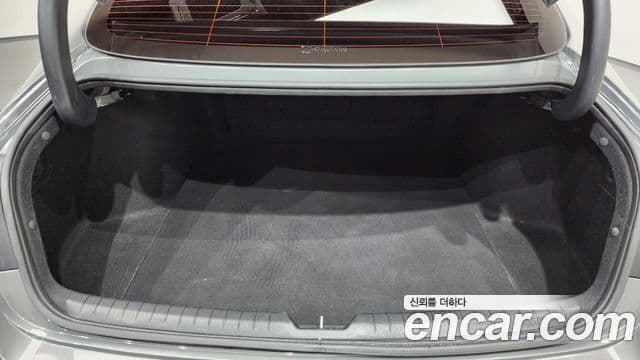 Hyundai Sonata 2022 — ფოტო 20/20
