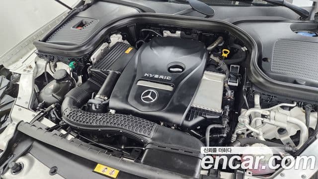 Mercedes-Benz GLC-Class 2019 — Şəkil 6/20