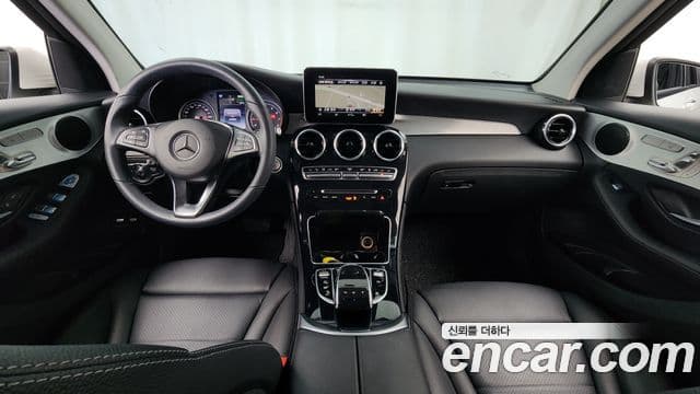 Mercedes-Benz GLC-Class 2019 — Şəkil 7/20