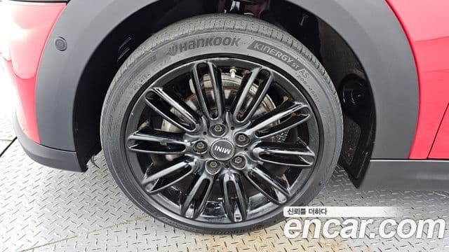 Mini Cooper Convertible 2024 — ფოტო 5/20