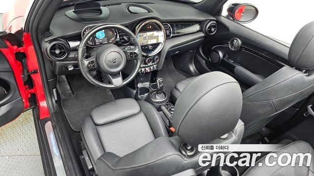 Mini Cooper Convertible 2024 — ფოტო 7/20