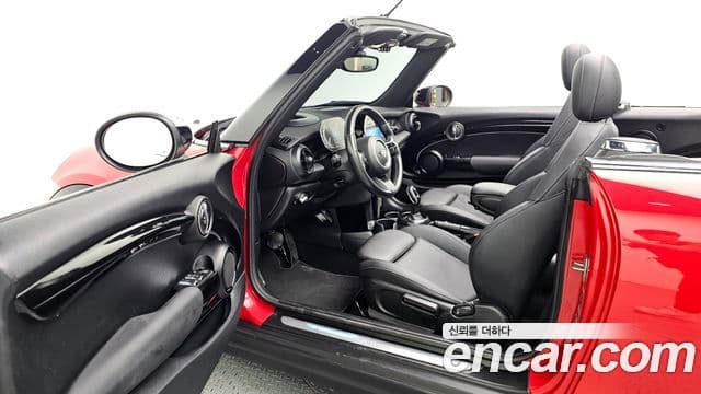 Mini Cooper Convertible 2024 — ფოტო 10/20