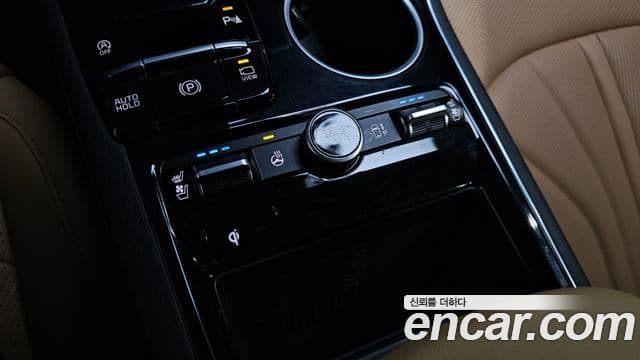 Kia K5 2021 — ფოტო 19/20