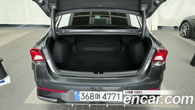 Kia K5 2023 — Şəkil 20/20