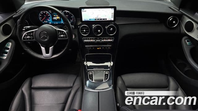 Mercedes-Benz GLC-Class 2021 — Şəkil 10/20