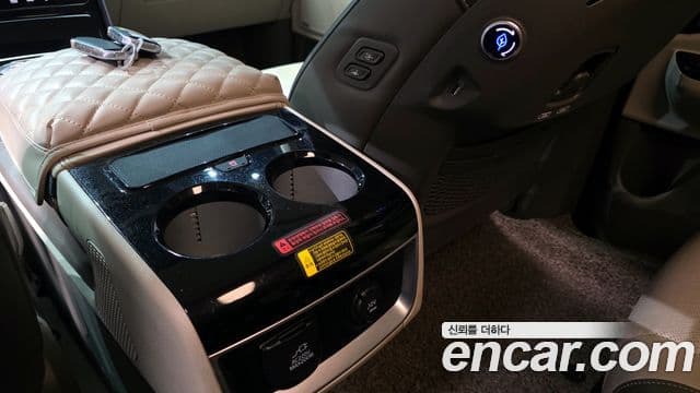 Kia Carnival 2021 — Şəkil 20/20