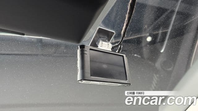 Hyundai Sonata Hybrid 2021 — Photo 6/30