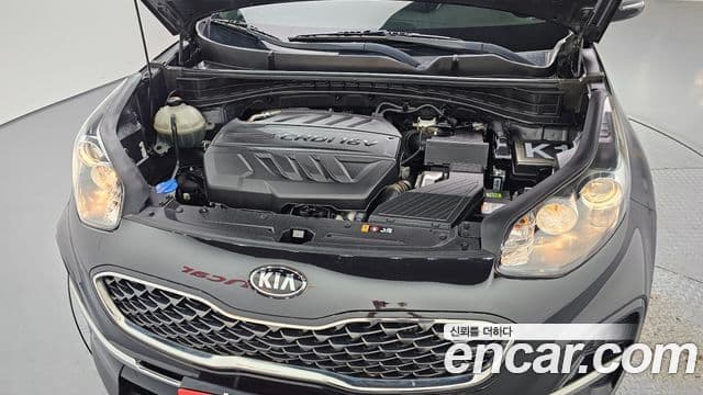 Kia Sportage The Bold 2020 — ფოტო 6/20