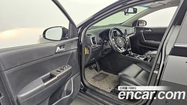 Kia Sportage The Bold 2020 — ფოტო 10/20