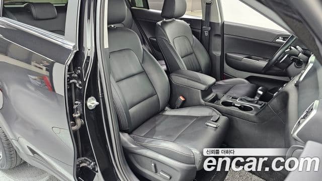 Kia Sportage The Bold 2020 — ფოტო 11/20