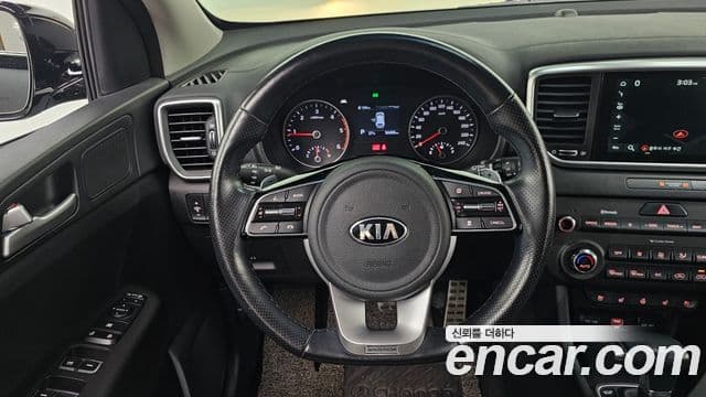 Kia Sportage The Bold 2020 — ფოტო 13/20