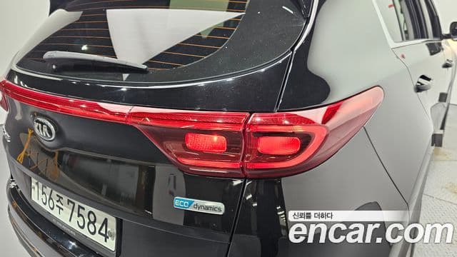 Kia Sportage The Bold 2020 — ფოტო 18/30