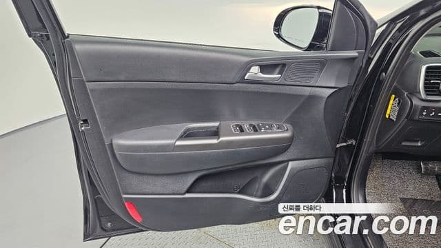 Kia Sportage The Bold 2020 — ფოტო 26/30