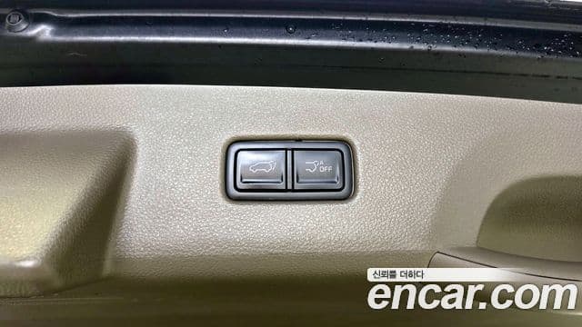 Kia Carnival 2023 — Фото 16/20