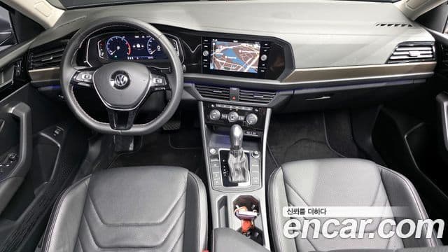 Volkswagen Jetta 2021 — Photo 6/20