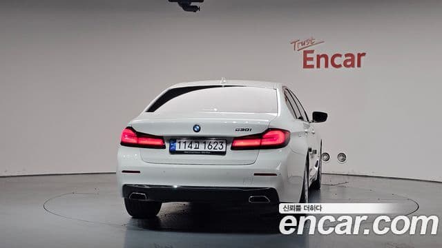 BMW 5 Series 2023 — Şəkil 4/20