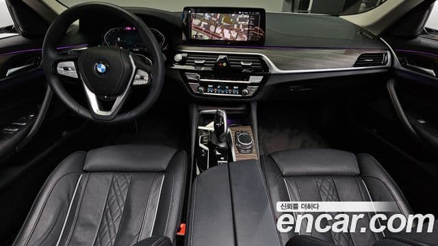 BMW 5 Series 2023 — Şəkil 7/20