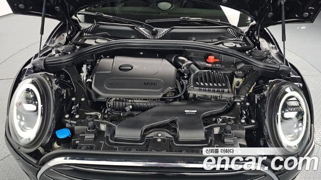 Mini Cooper Clubman 2024 — ფოტო 6/20