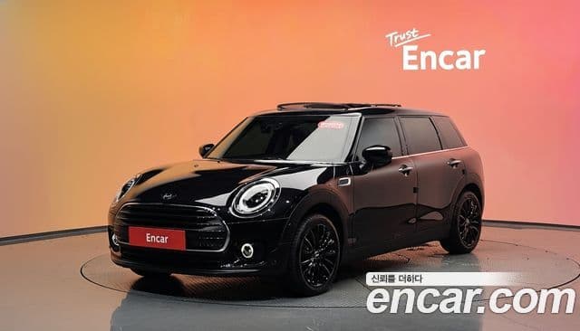 Mini Cooper Clubman 2024 — ფოტო 1/20