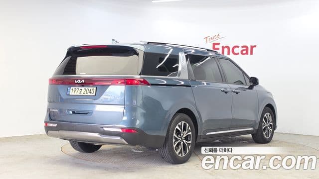 Kia Carnival 2022 — Фото 2/20