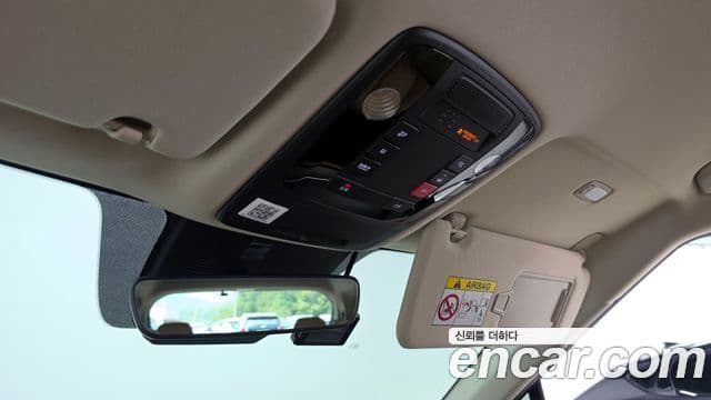 Kia Carnival 2022 — Фото 18/20