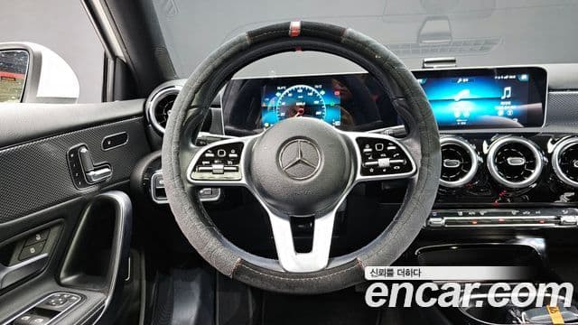 Mercedes-Benz A-Class 2020 — Фото 12/20