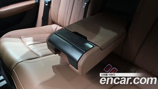 Audi A6 2023 — Şəkil 12/34
