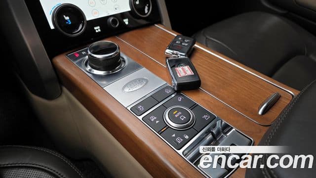 Land Rover Range Rover 2018 — Фото 9/20