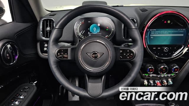 Mini Cooper Countryman 2024 — ფოტო 13/20