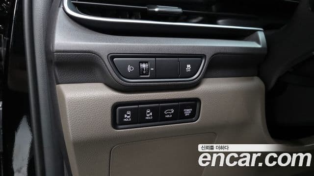 Kia Carnival 2024 — Фото 13/20