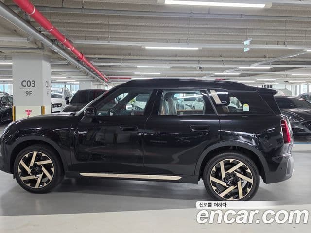 Mini Cooper S Countryman 2026 — Şəkil 5/12