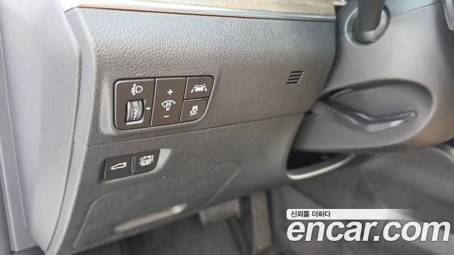 Kia K5 2022 — Şəkil 18/20