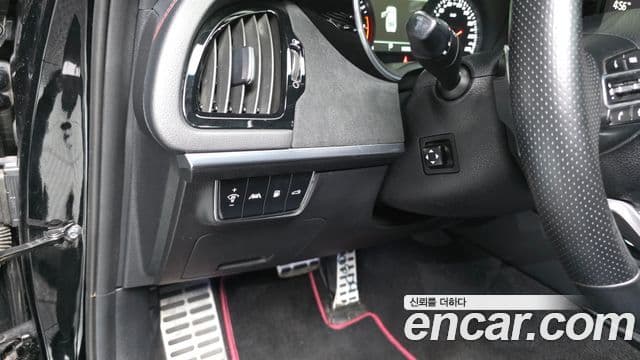 Kia Stinger Meister 2021 — Şəkil 20/37