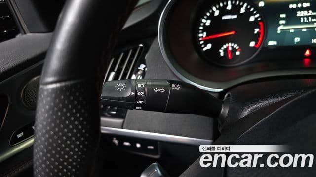 Kia Stinger Meister 2021 — Şəkil 30/37