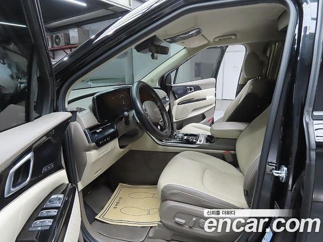 Kia Carnival 2021 — Фото 14/20