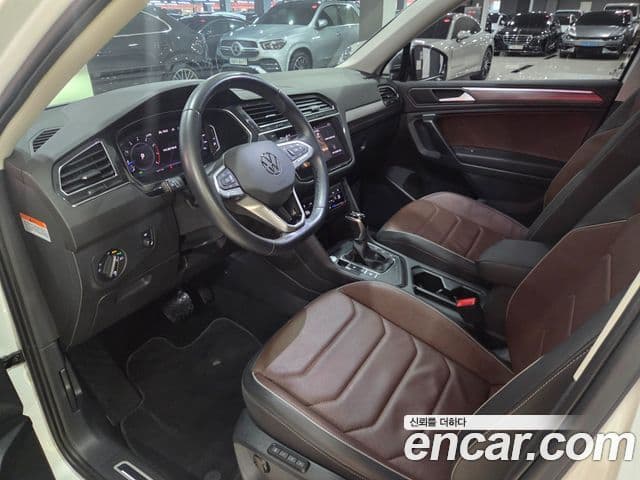 Volkswagen Tiguan Allspace 2023 — Şəkil 7/18