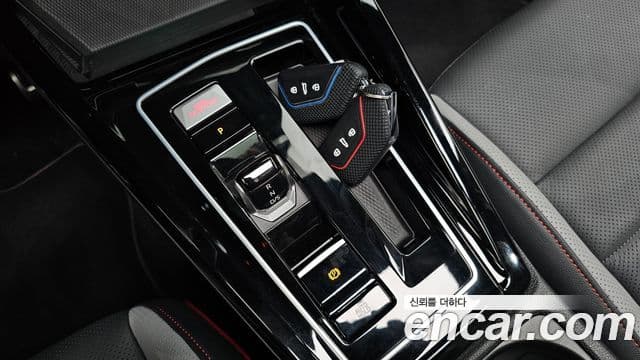 Volkswagen Golf 2024 — ფოტო 9/20