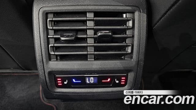 Volkswagen Golf 2024 — ფოტო 12/20