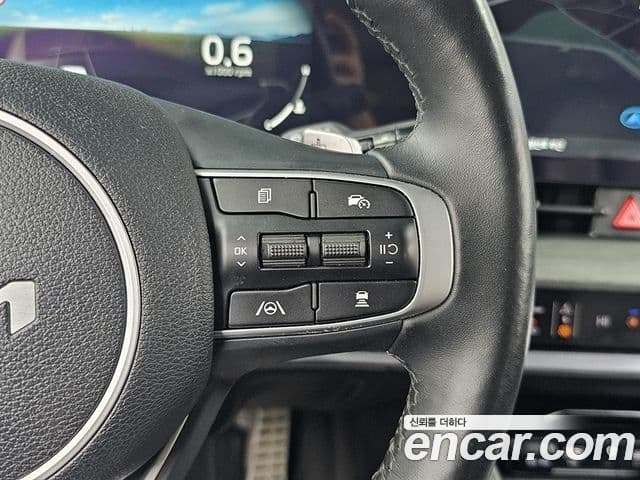 Kia Sportage 2023 — Şəkil 18/20