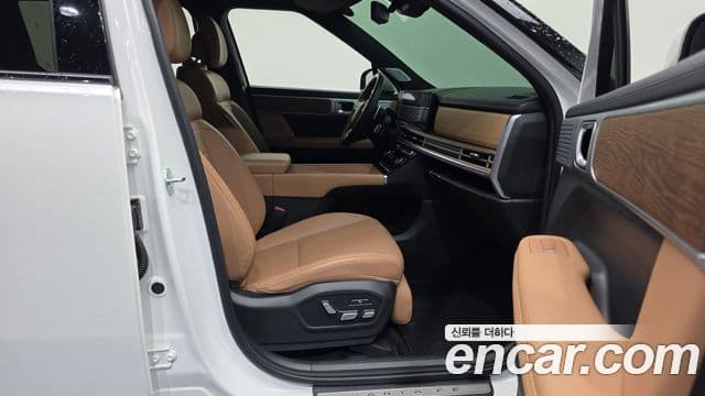 Hyundai Santa Fe 2023 — Şəkil 11/20