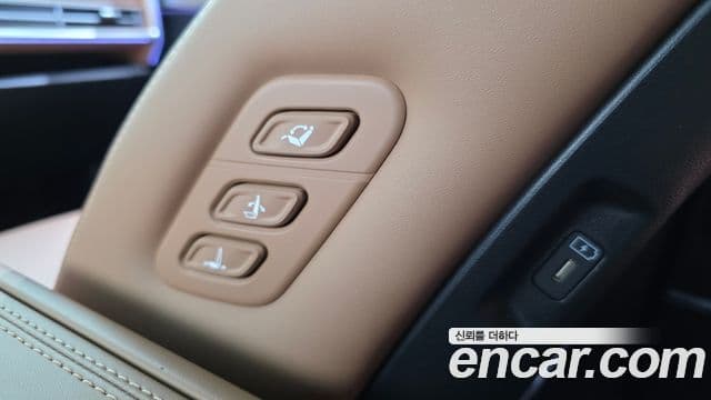 Hyundai Santa Fe 2023 — Şəkil 18/20