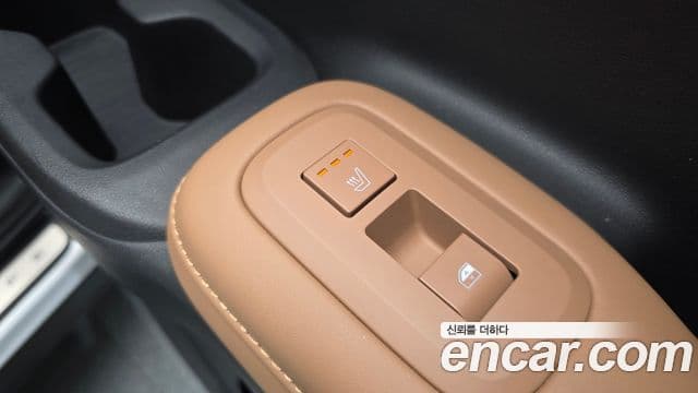 Hyundai Santa Fe 2023 — Şəkil 19/20