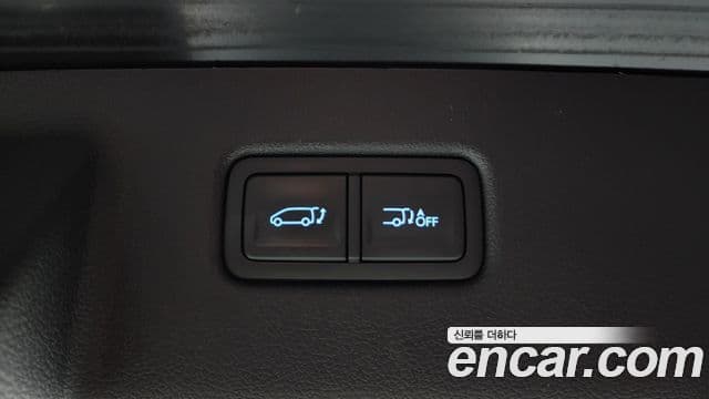 Hyundai Staria 2025 — Şəkil 8/34