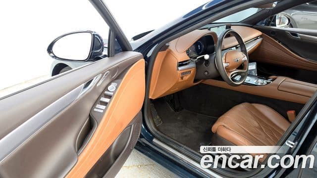 Genesis Electrified G80 2021 — Şəkil 10/20